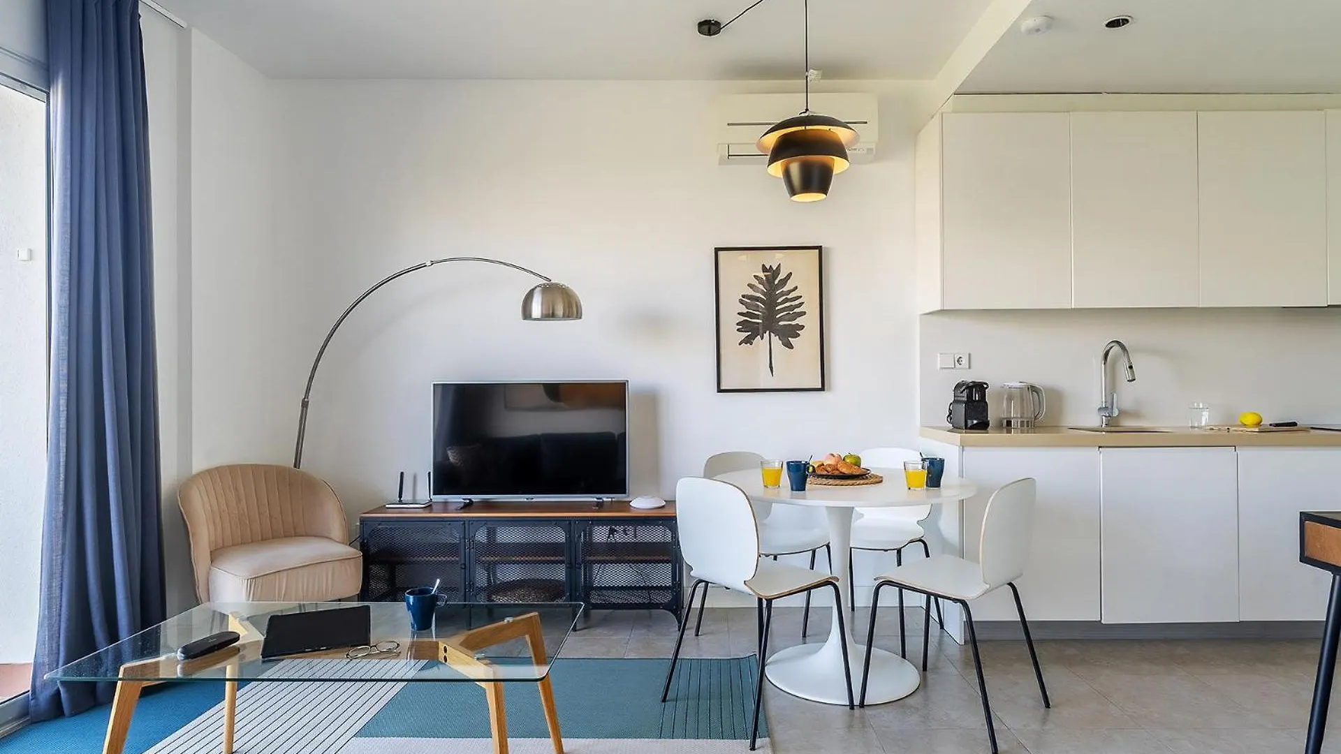 Ola Living Poblenou Beach Barcelona Apartment