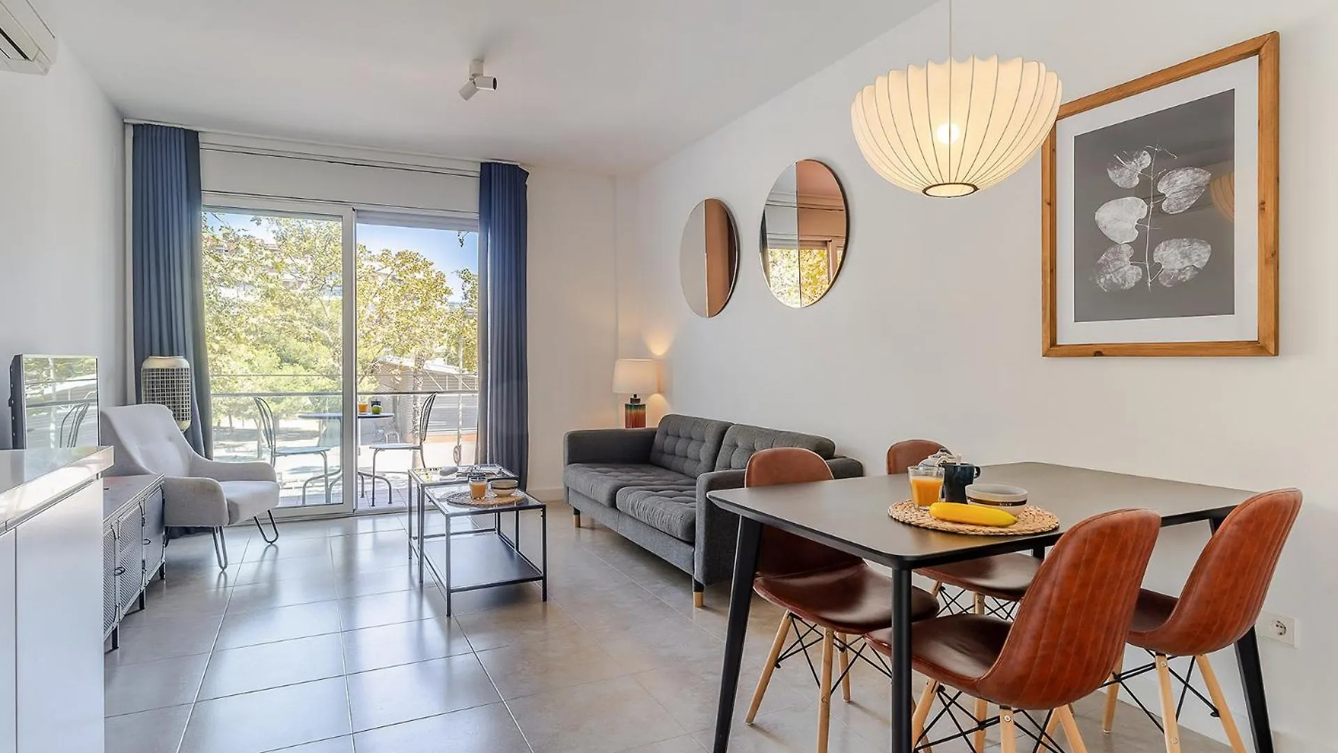 Ola Living Poblenou Beach Barcelona Apartment