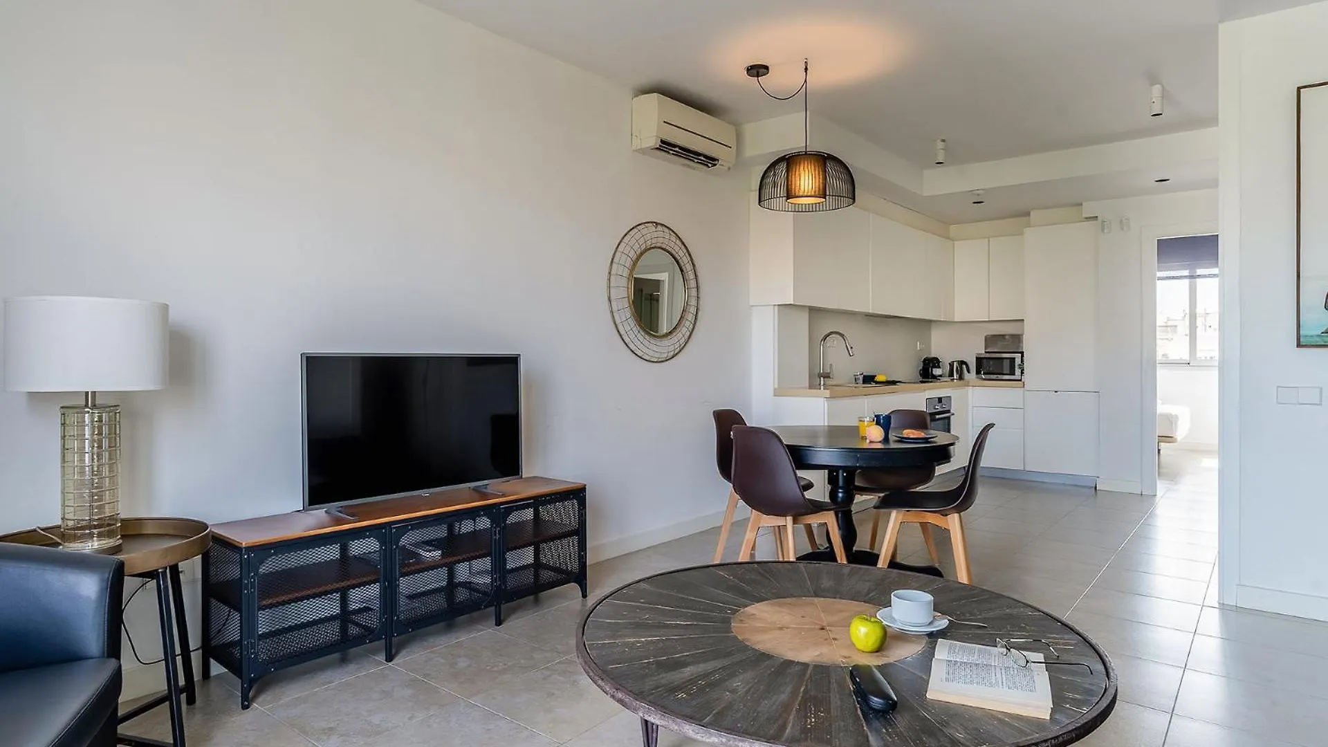Ola Living Poblenou Beach Barcelona 0*,