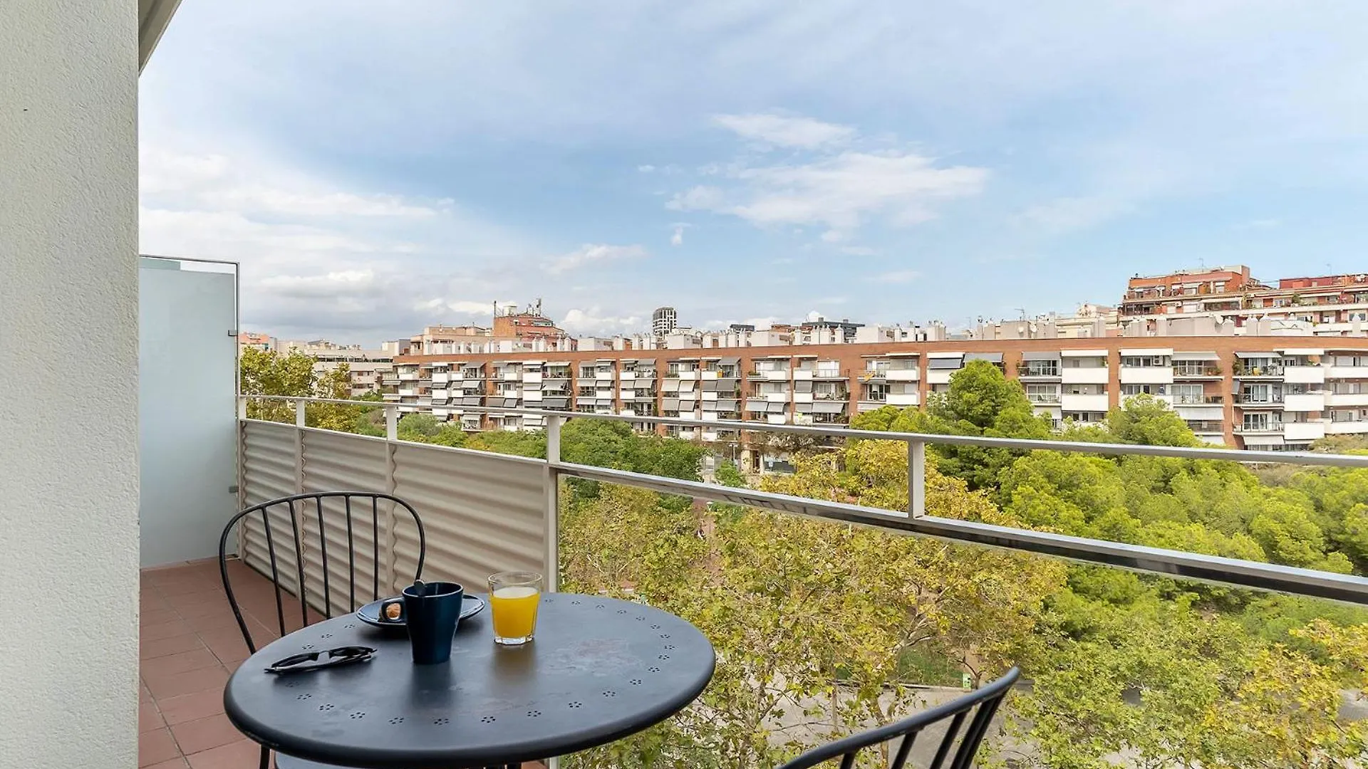 Ola Living Poblenou Beach Barcelona
