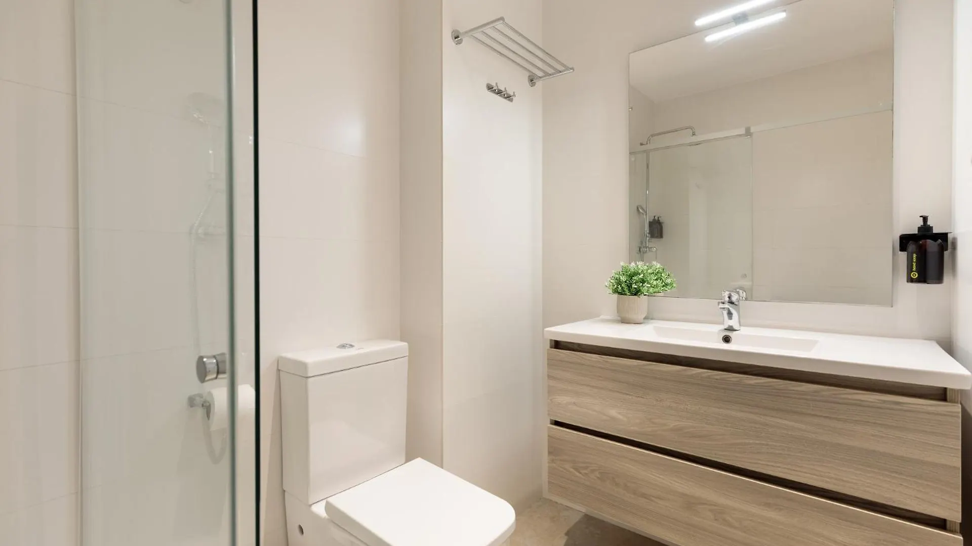 Ola Living Poblenou Beach Barcelona